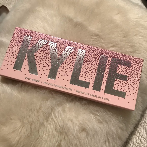 Kylie Cosmetics Other - Kylie Jenner holiday 2019 pressed powder palette